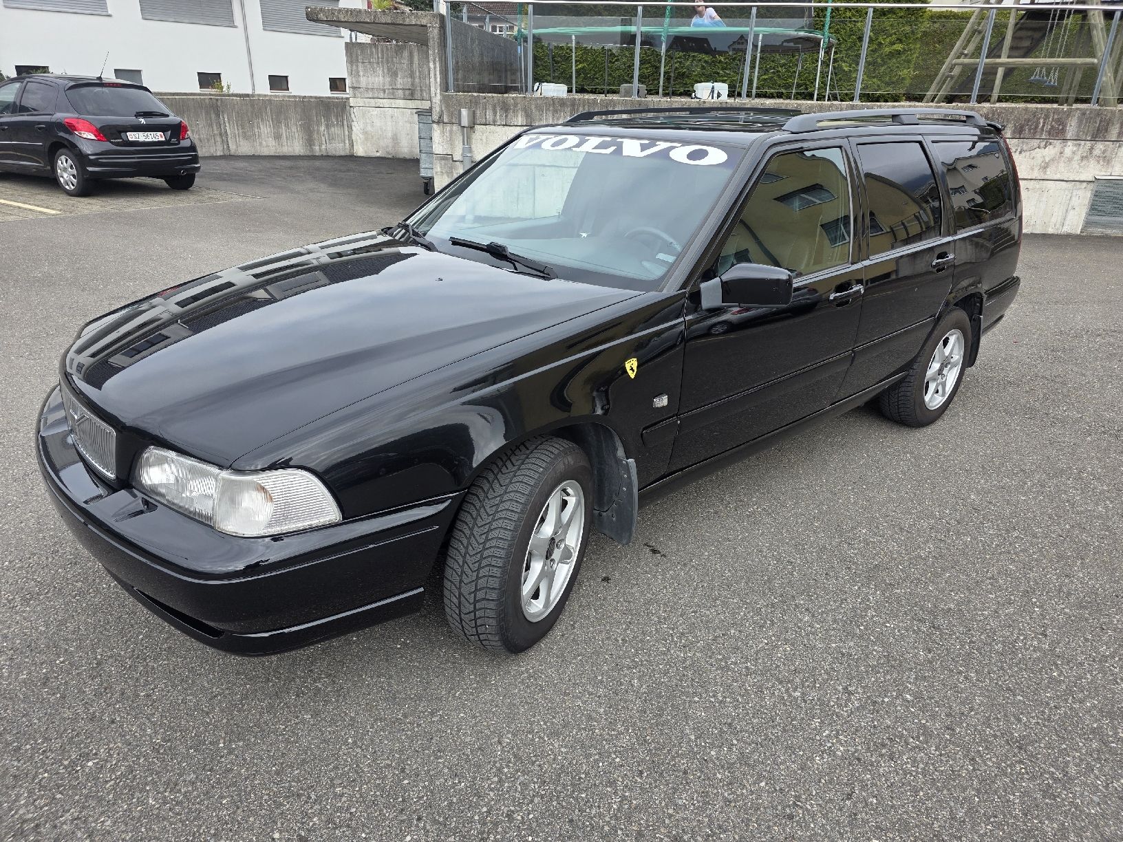 Volvo Autos: Volvo V70 2.5 AWD 1998 – Gebraucht aus Brunnen von remofuchs