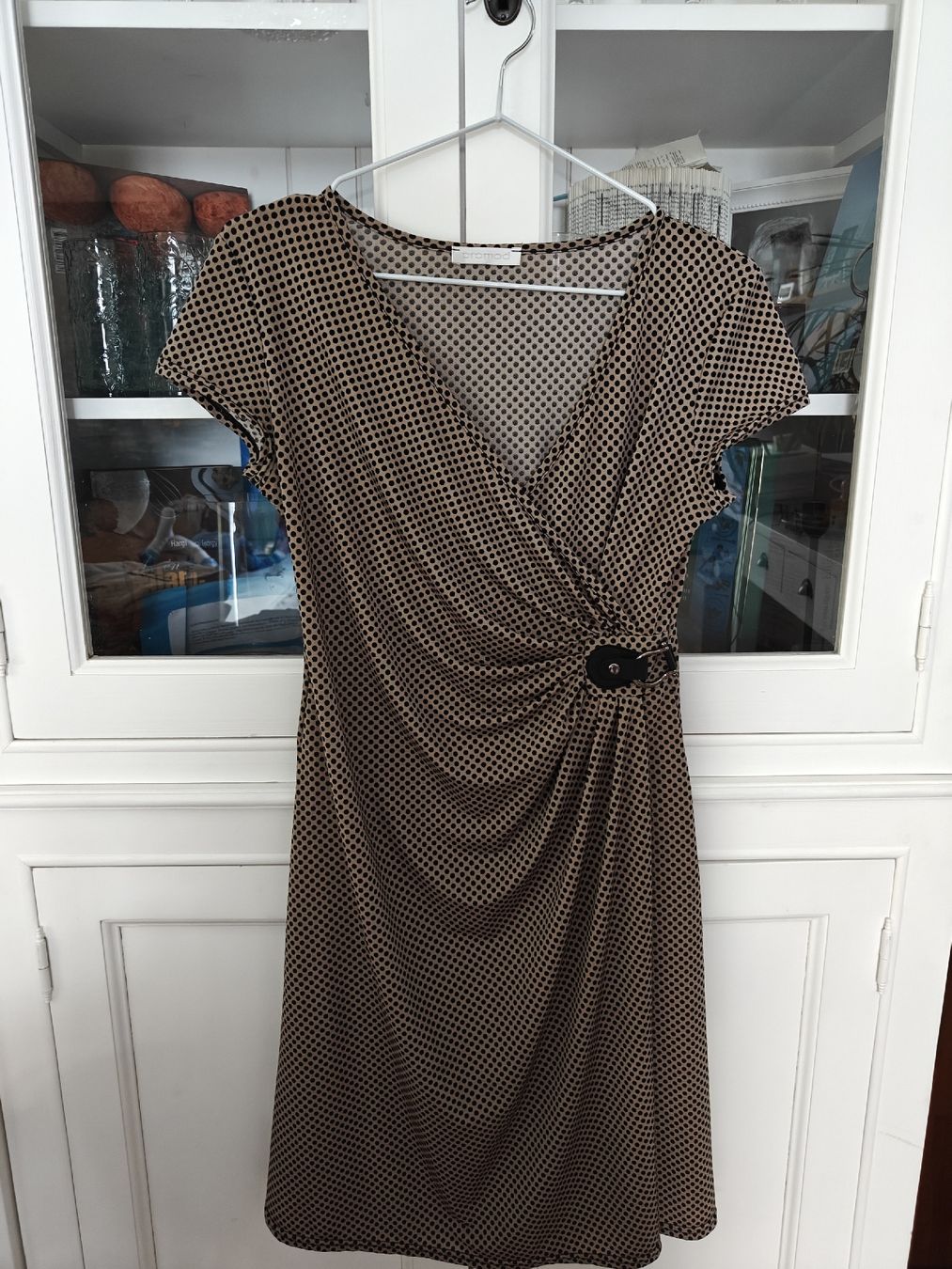 Robes: Wickelkleid Monochrome – Neuf (Voir description) à Frauenfeld par GalZ 1