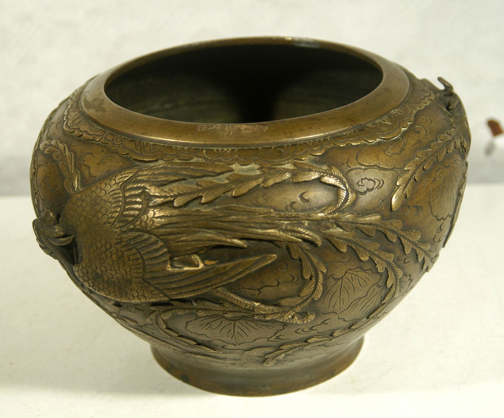 Vasi & Recipienti: Antike asiatische Metallvase – Usato da Herisau venduto da Wisen 2