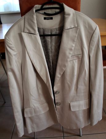 "Jones" Blazer mit schönem Schimmer-Effekt in Grösse 38