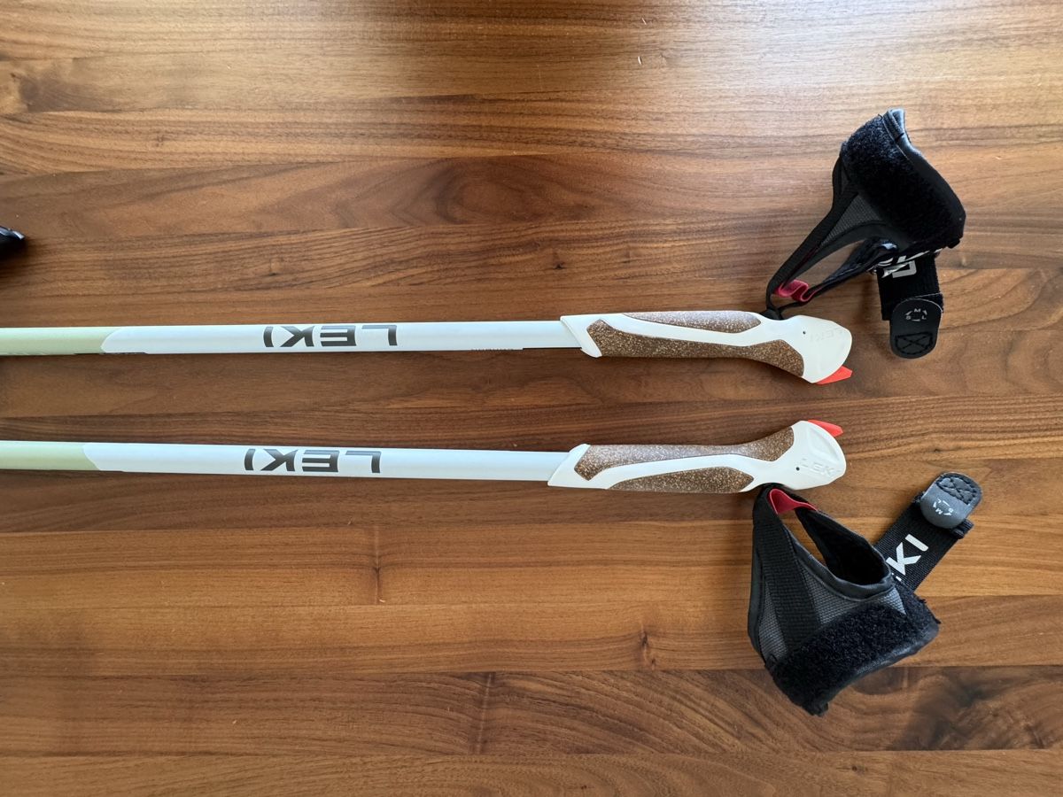 Leki Altri accessori: Neuwertige Stöcke Nordic Walking – Nuovo (secondo la descrizione) da Muri b. Bern venduto da Ricky0210 1