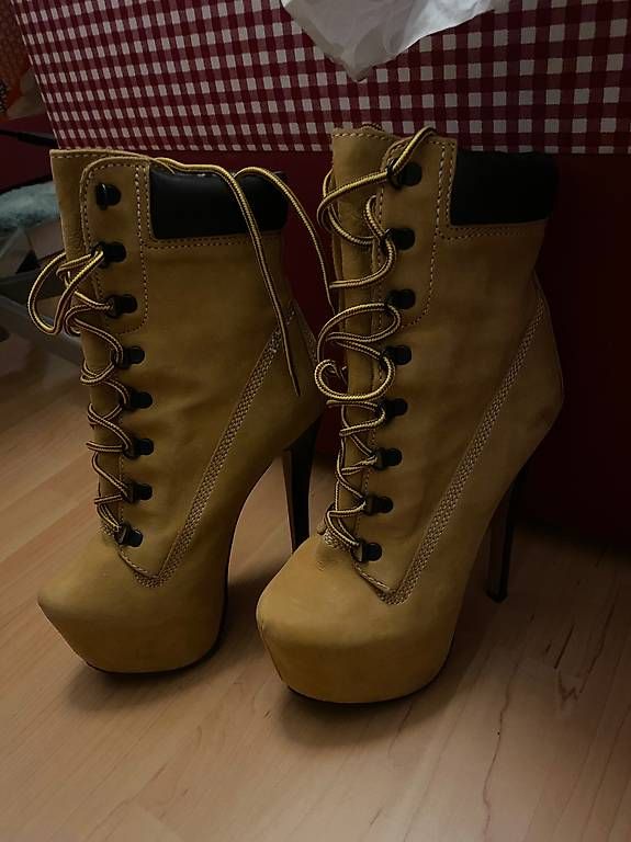 Scarpe da donna: High heels timberland optik – Usato da Abtwil AG venduto da kiko_25