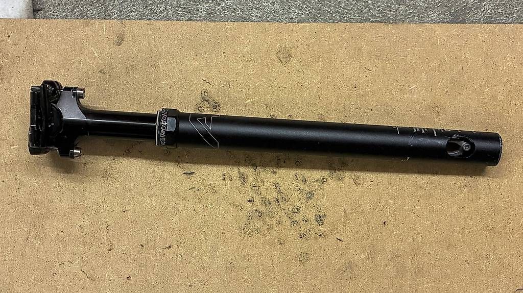 Pezzi di ricambio: Easton EA90 AX Dropper Seatpost  – Usato da Carouge GE venduto da toinou17 3