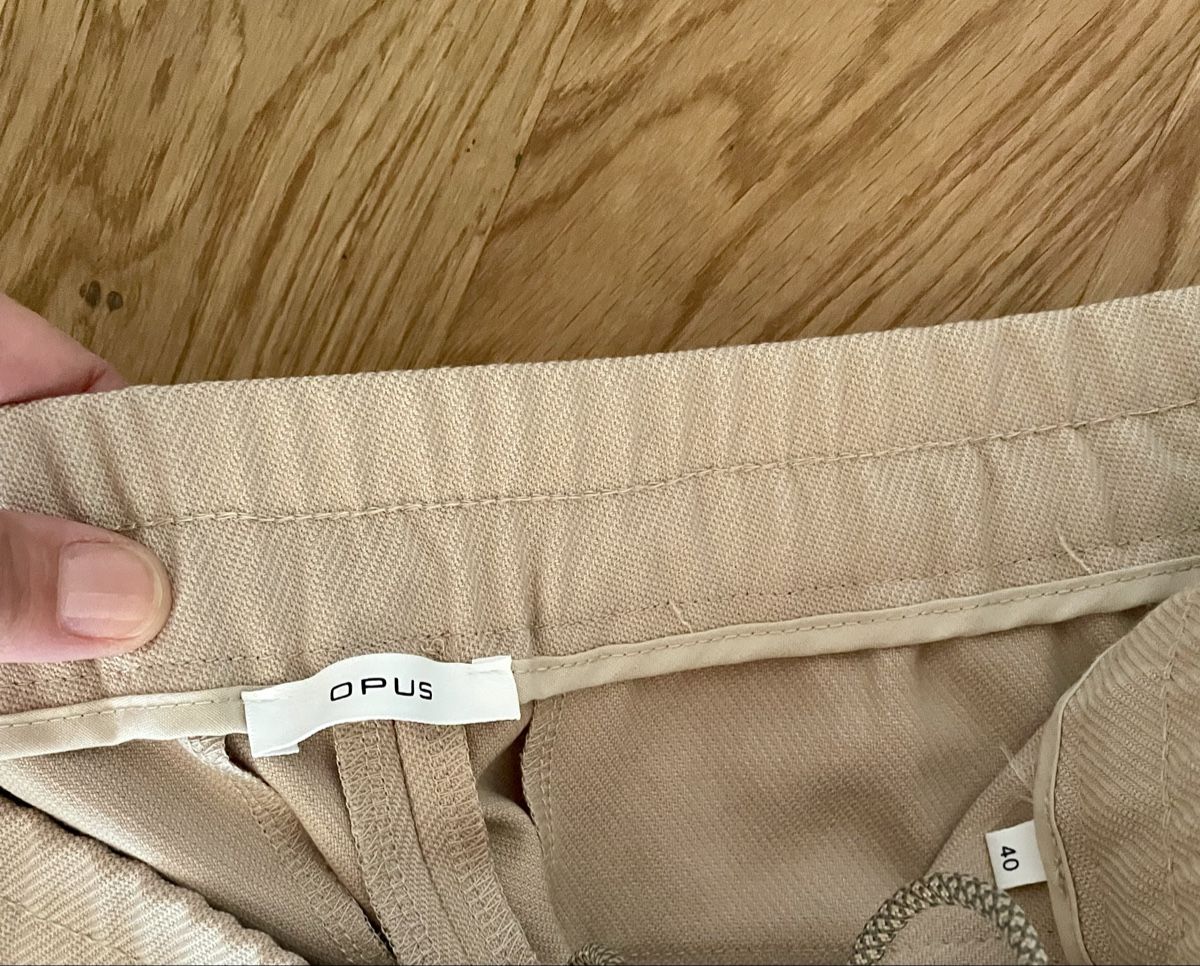 Opus Pantaloni: OPUS Damenhose, Grösse 40, Beige  – Usato da Oberwil BL venduto da another-day-of-sun 1