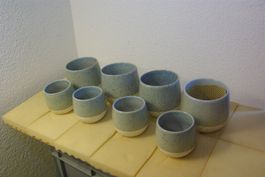 8x Blumenübertopf in zwei Grössen