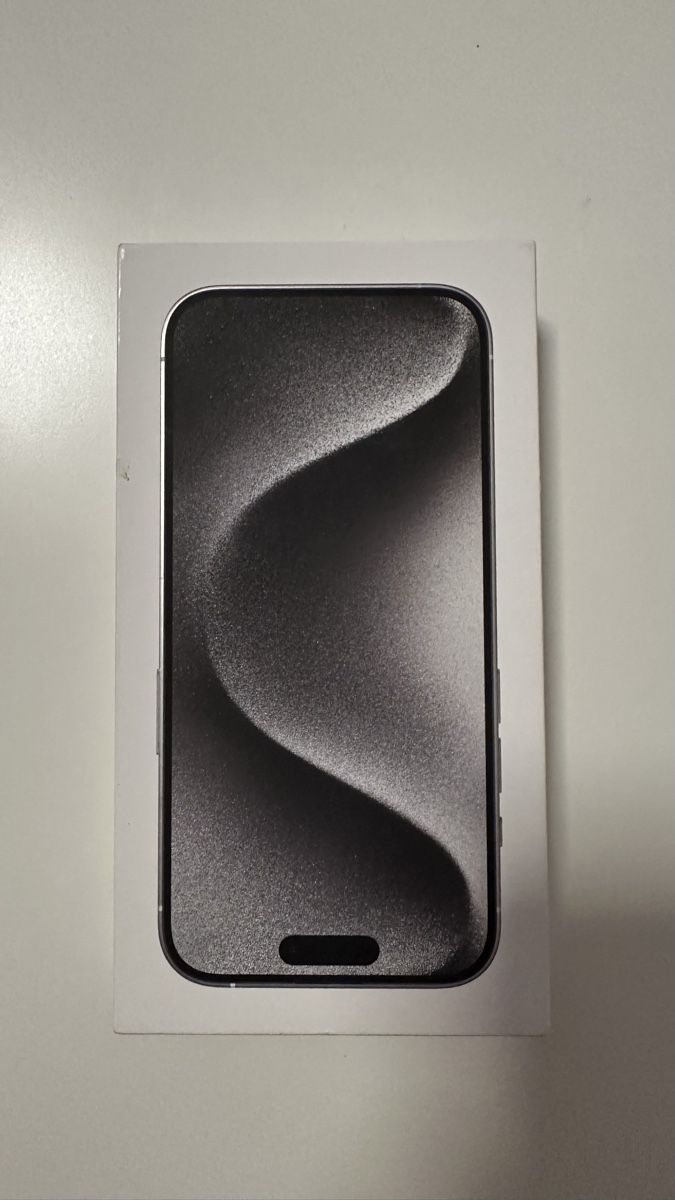 Apple Handys / Smartphones: iPhone 15 Pro 128gb weiss – Defekt aus Zürich von Hyper_racing 2