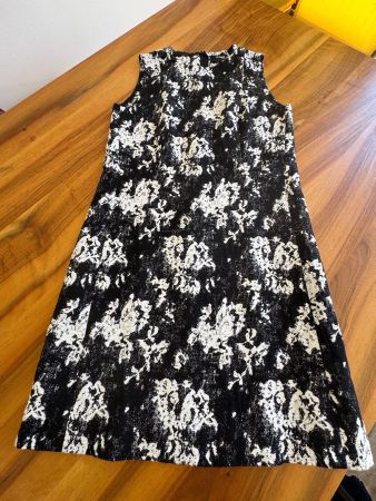 Paule Ka Paris Gr. 36 Schwarz-Weiss Designerkleid