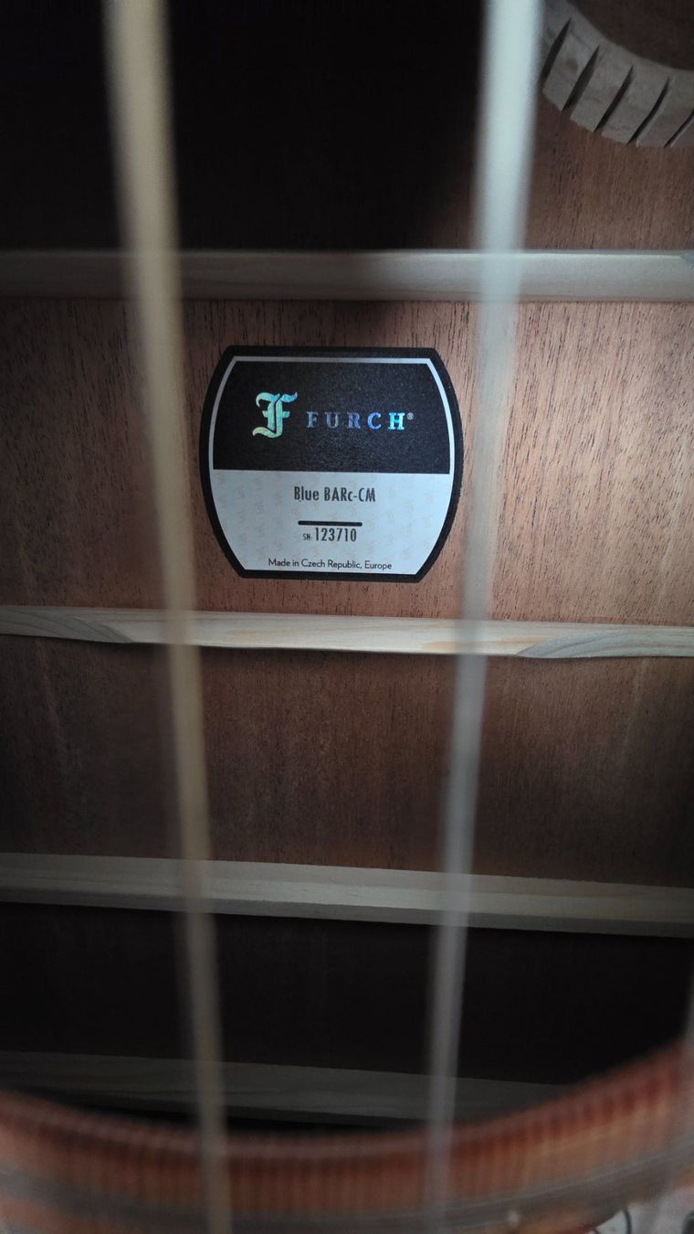 Strumenti musicali: FURCH Baritone Westerngitarre mit Tonabnehmer – Nuovo (secondo la descrizione) da Embrach venduto da Bele9 4