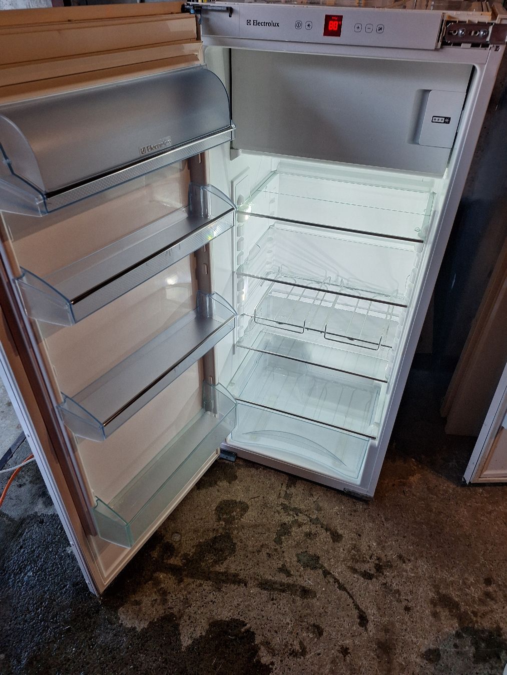 Electrolux Kühlschrank: Kühlschrank Electrolux – Gebraucht aus Uetendorf von Albi125 4