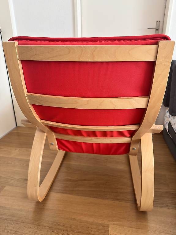 Ikea Sedie: IKEA POÄNG Schaukelstuhl – Usato da Niederhasli venduto da Brkslmn 2