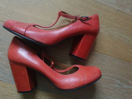 rote leder schuhe