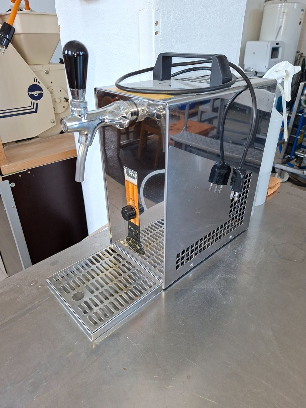 Elettrodomestici da cucina: Zapfanlage Bierkühler Linde – Usato da Ballwil venduto da bau_b5mq 1