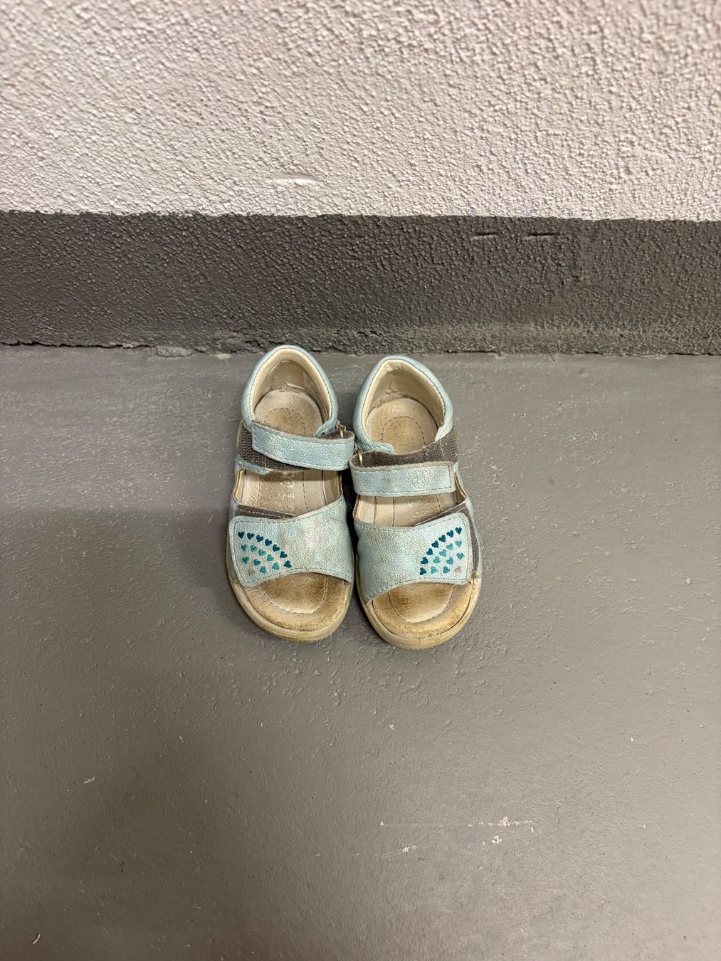 Scarpe per ragazze: Sandale – Usato da Bad Zurzach venduto da simba1995