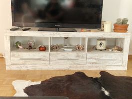 schönes Fernsehermöbel Birkenoptik