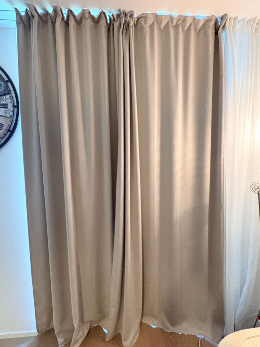 Ikea Rideaux: IKEA MAJGULL Curtain - 2 nos – D'occasion à Zürich par akh_7xjv