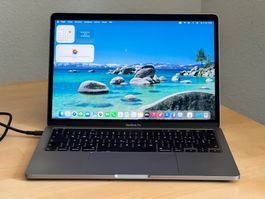 Macbook Pro 2020, 2GHz i5, 16GB, 512SSD