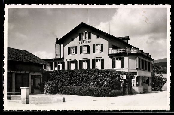 Cartoline postali: AK Wildegg, Hotel Aarhof, Vorderansicht – Usato da Berlin venduto da bartko-reher