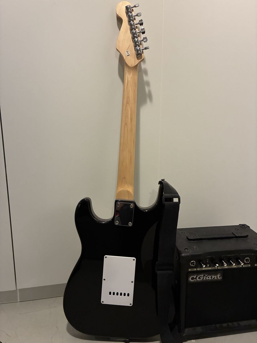 Strumenti musicali: E-Gitarre + Verstärker – Usato da Flawil venduto da joe_wsd6 1