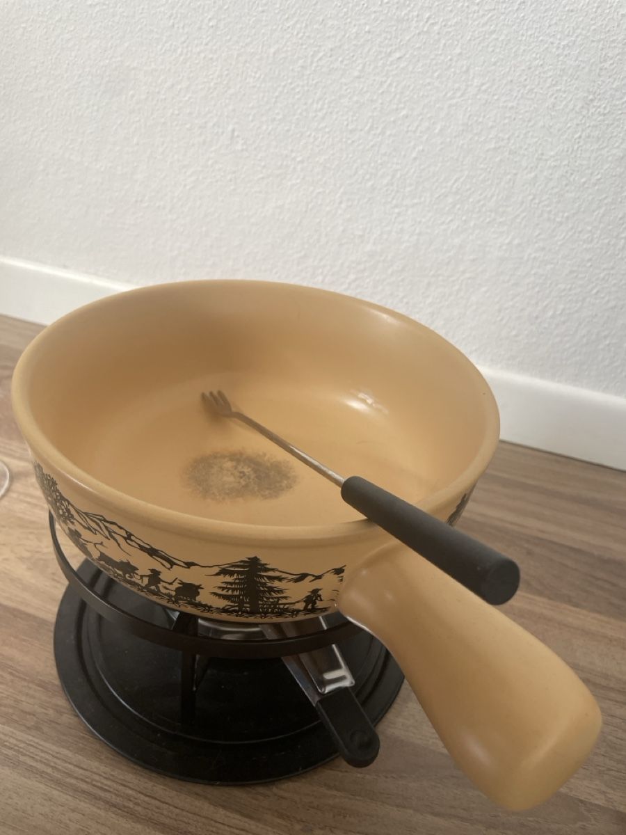 Küchengeräte: Fondue Caquelon – Gebraucht aus Aarau von est_x5vz