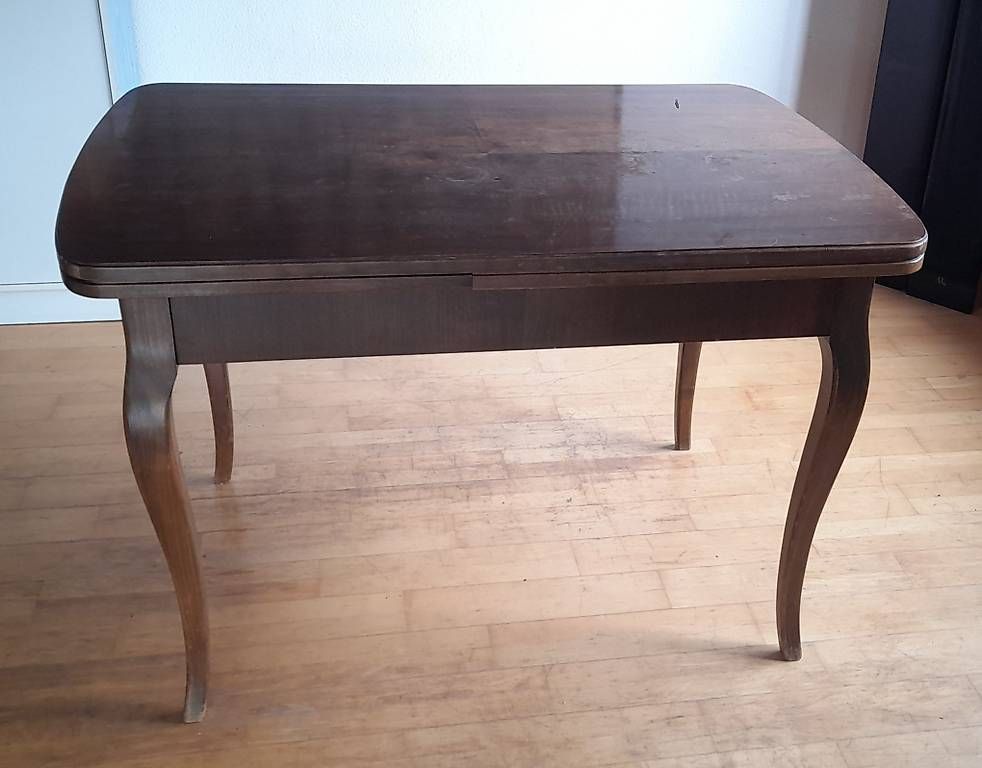 Tische: Table – Gebraucht aus Sorens von nda_dr2f