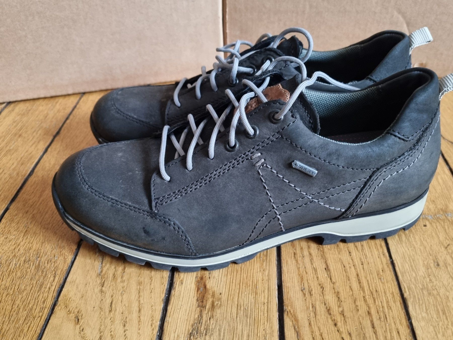 Herrenschuhe: Herren GoreTex Schuhe Grösse 41 Wanderschuhe – Gebraucht aus Schaffhausen von Leveron13