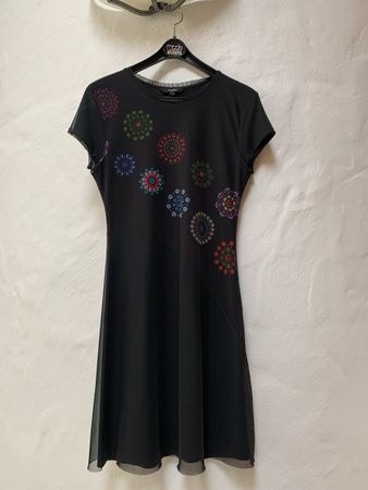Kleid Desigual schwarz mit Blumenmuster Grösse S