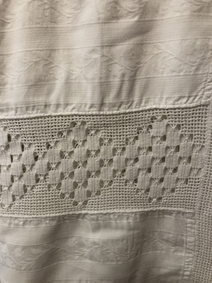 Coperte: Copriletto antico – Usato da Riva San Vitale venduto da bau64 4