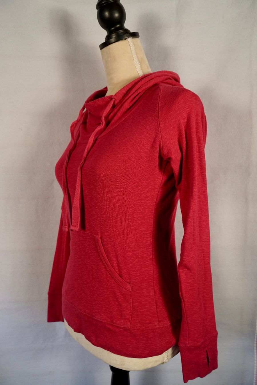 Columbia Maglioni & Felpe: COLUMBIA - Joli Pull Léger A Capuchon, Taille XS. – Usato da Haute-Nendaz venduto da DetoutDerien 1
