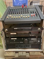 Musikanlage mit allem Zubehör