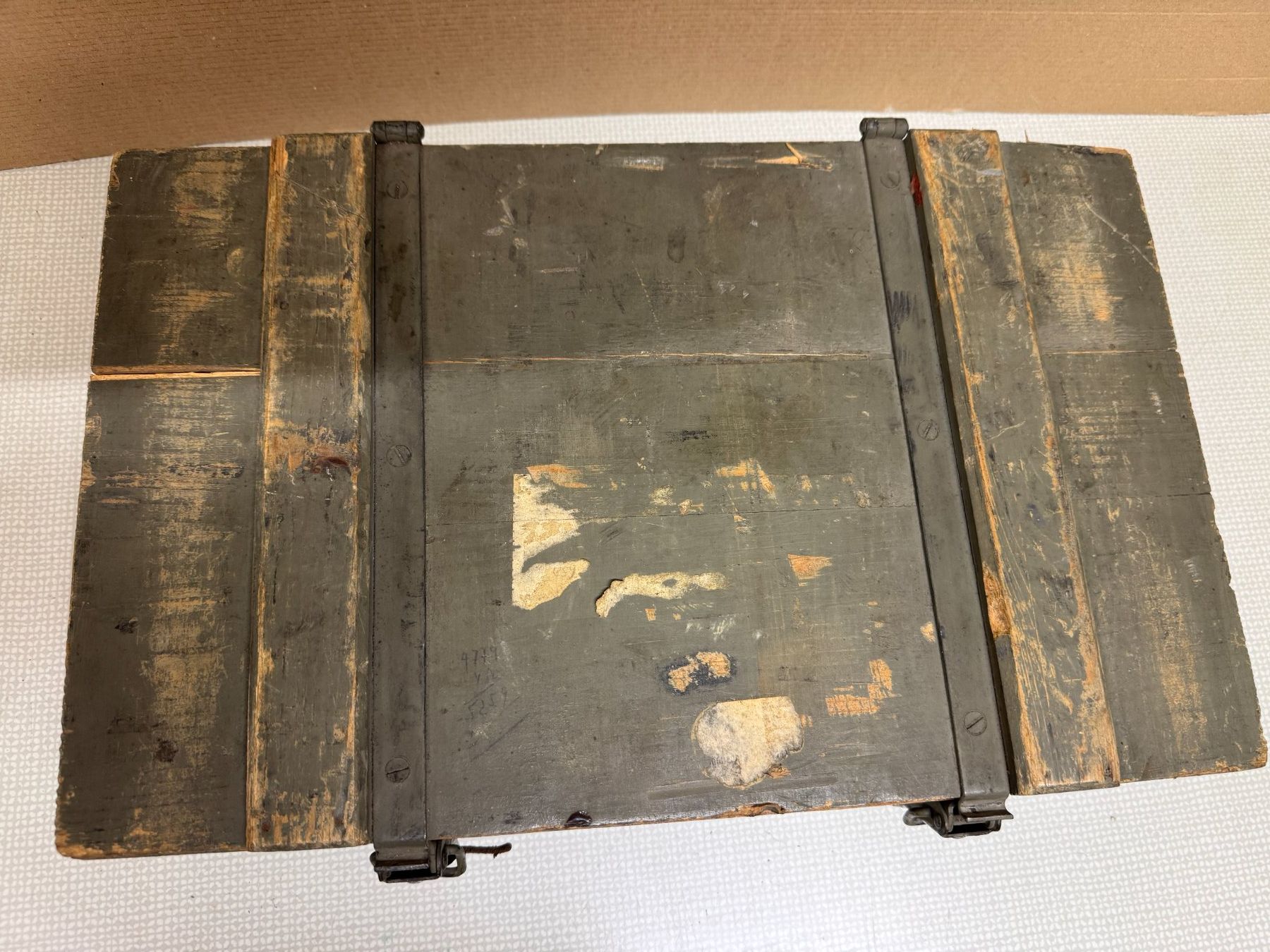 Attrezzatura & Pezzi di ricambio: Alte Original Armee Munitionskiste Holz – Usato da Siebnen venduto da Trans-Am 1