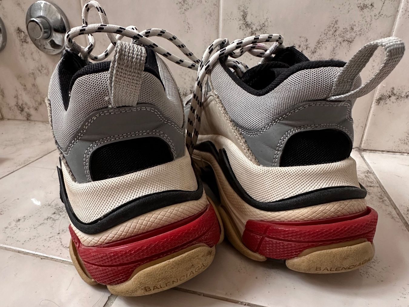 Balenciaga Scarpe da donna: Balenciaga Turnschuhe – Usato da Tannay venduto da naxos66 6