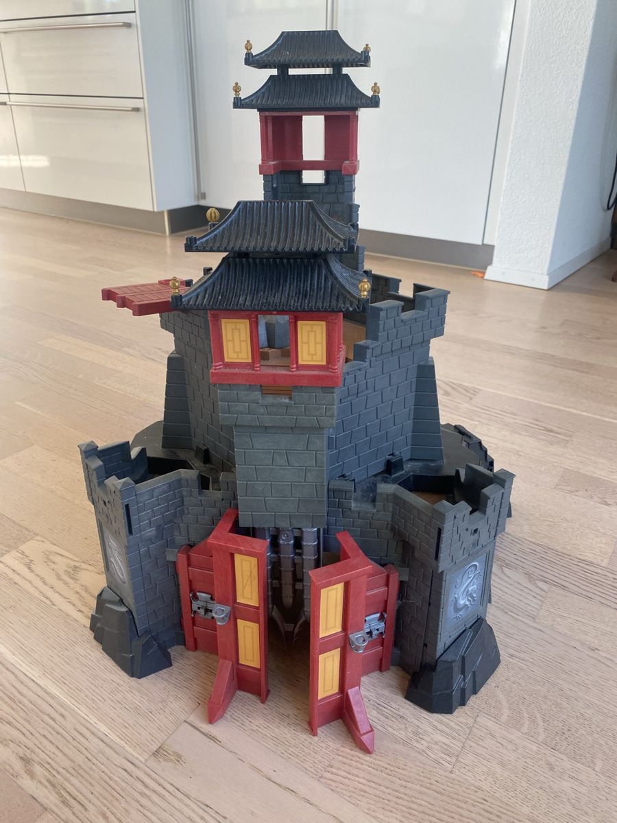Giocattoli: PLAYMOBIL Drachenburg – Usato da Winterthur venduto da gizmo_71 1