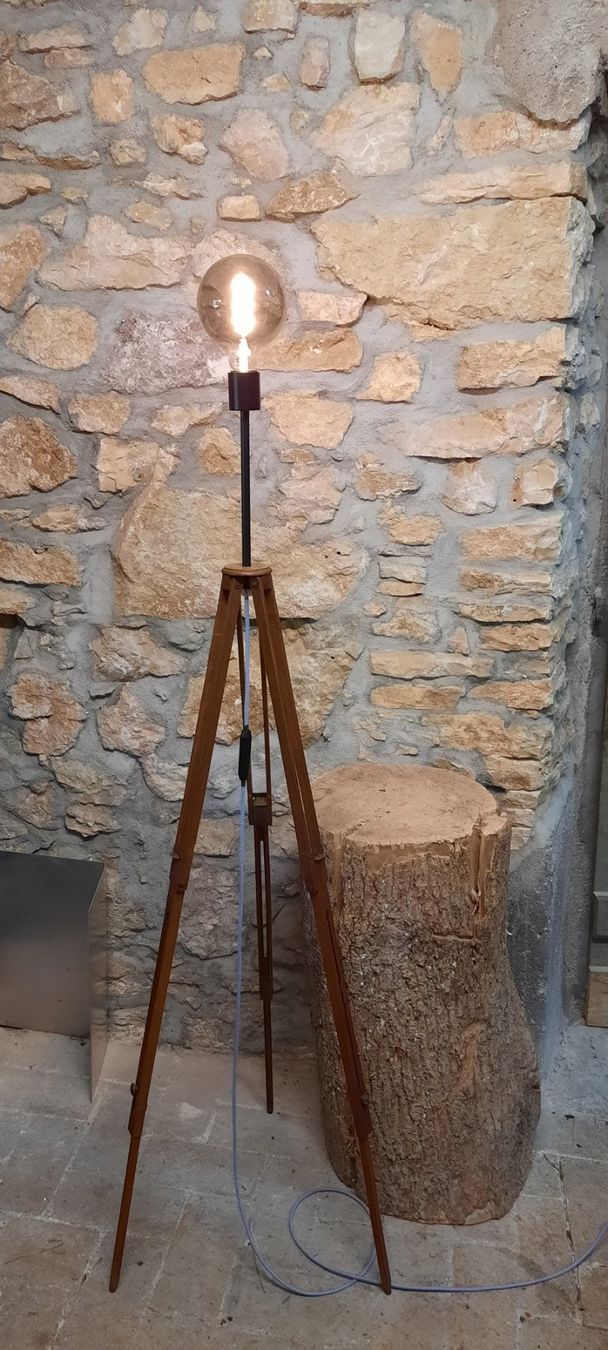 Lampade: Lampe artisanale/stehlampe – Usato da Courrendlin venduto da Minus78 3
