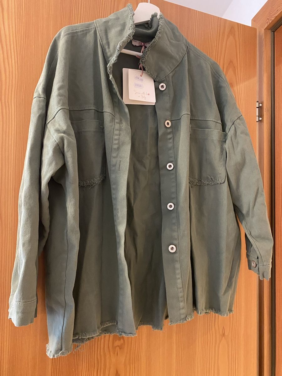 Giacche: Jacke Khaki mit Muster auf der Rückseite, Taille unique – Nuovo e nell'imballaggio originale da Zermatt venduto da Lasjmb