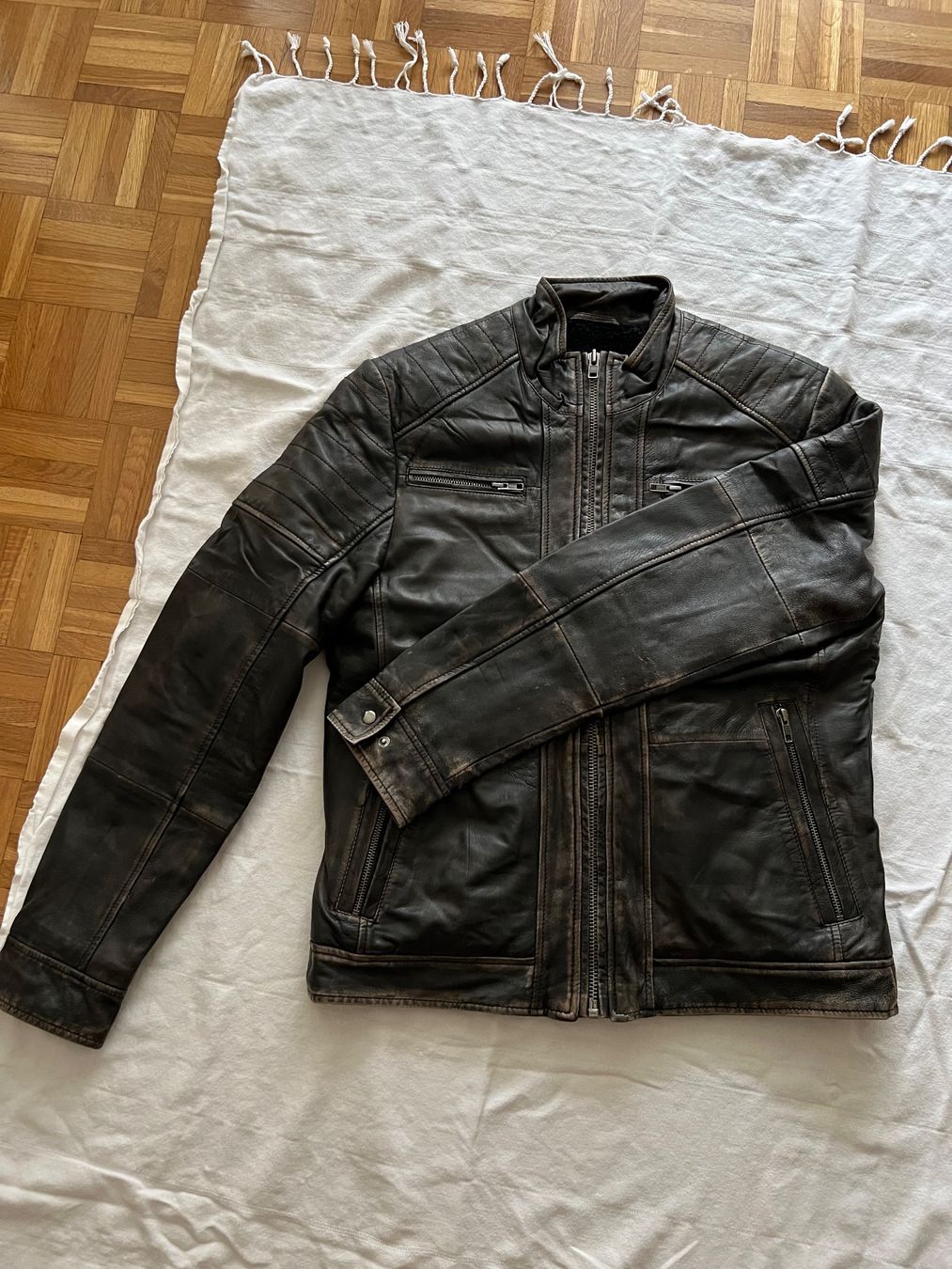 Giacche: Warme Winter Lederjacke - Zeitlos und Top! – Nuovo e nell'imballaggio originale da Thun venduto da ersteigern 5