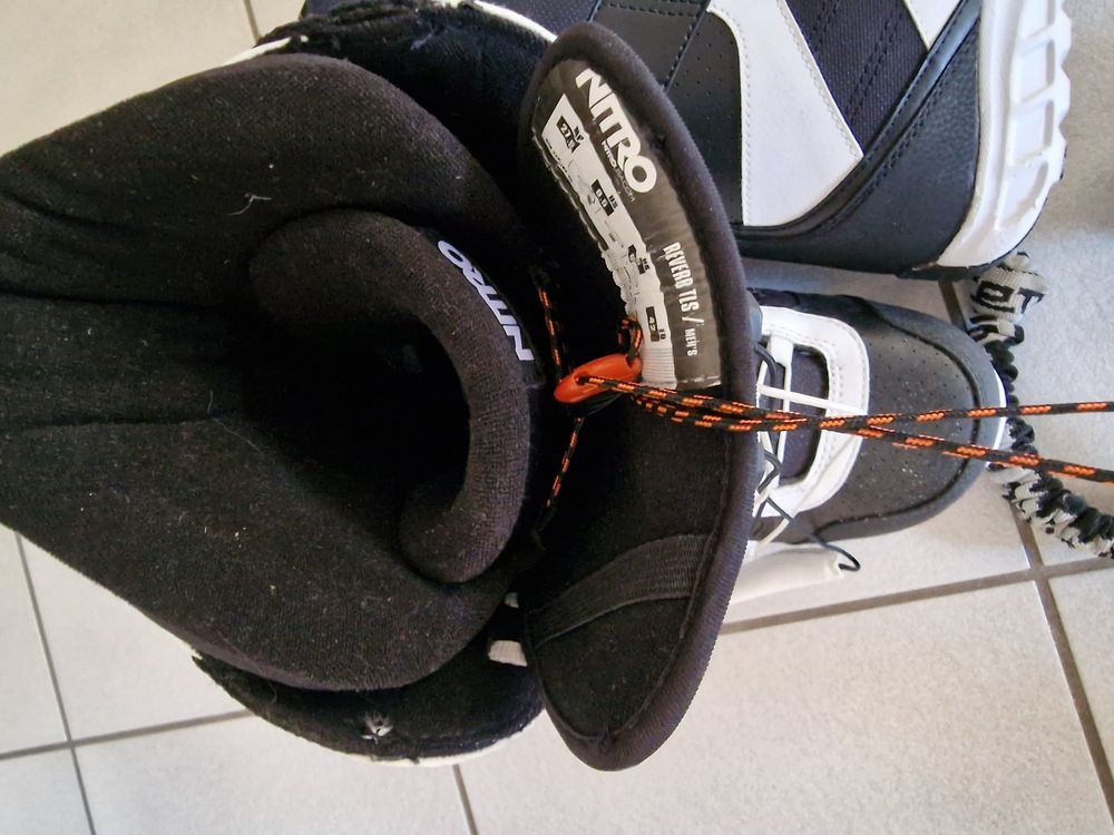 Snowboard Schuhe Nitro Gr.42 4