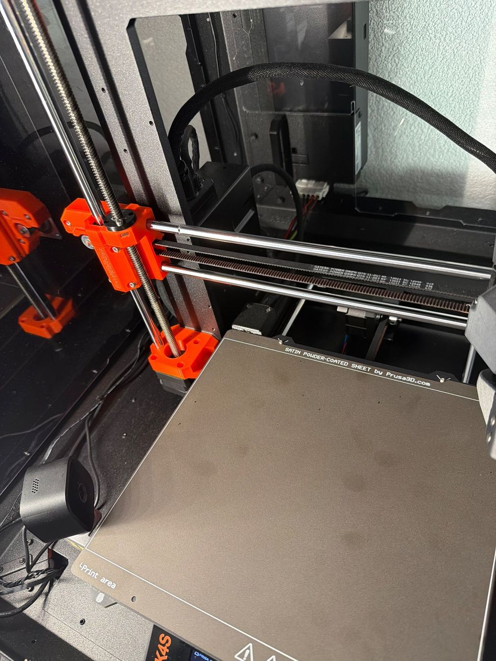 Prusa Stampanti 3D: Prusa MK4s avec Enclosure et accessoires – Usato da Delémont venduto da SeidBen 2