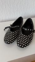Ballerines noires taille 38 avec clous et strass