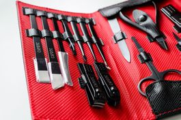 Neu! Maniküre Set, Nagelpflegeset CAPDTC 14-teilig mit Etui