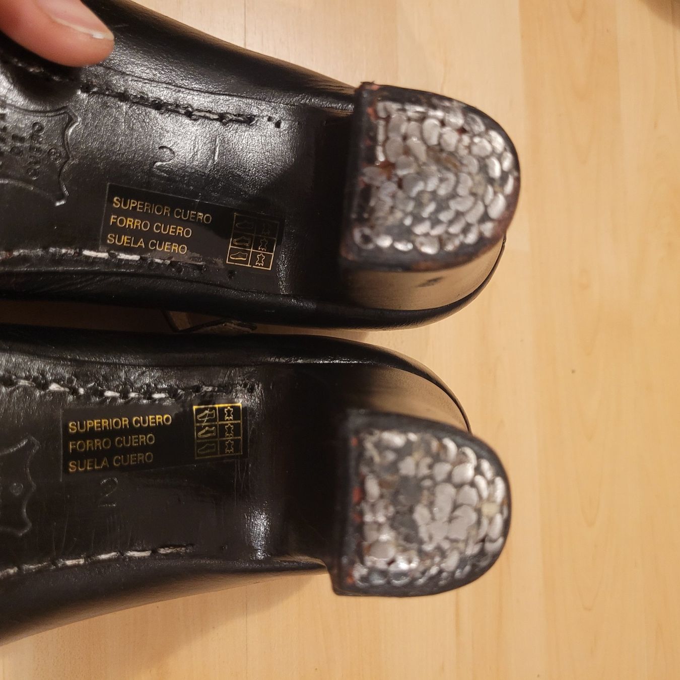 Scarpe da donna: Flamenco Schuhe Menkes Grösse 42 – Usato da Bremgarten b. Bern venduto da Marge7979 8