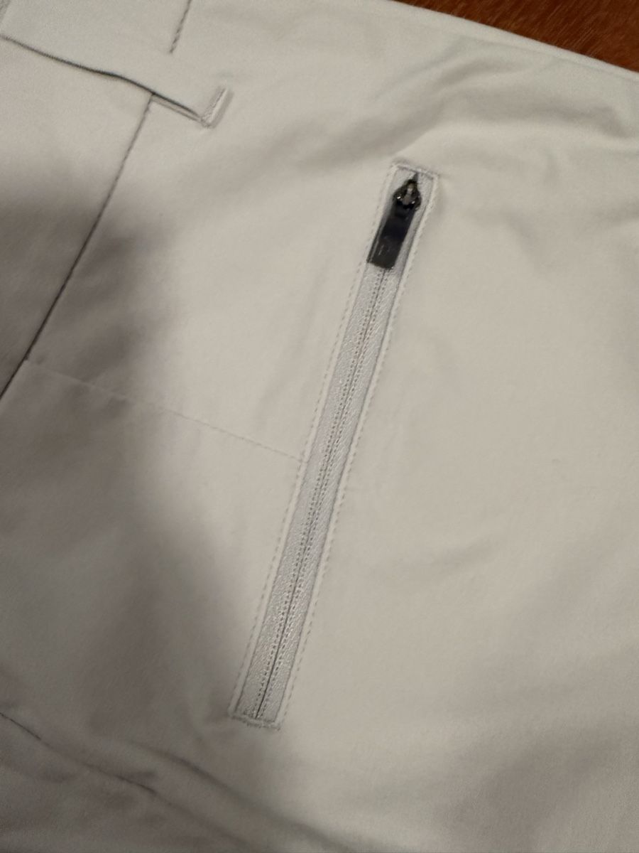 Peak Performance Röcke: Golf/Freizeit Rock Peak Performance hellgrau XS/34 – Gebraucht aus Stansstad von InStyle8 8