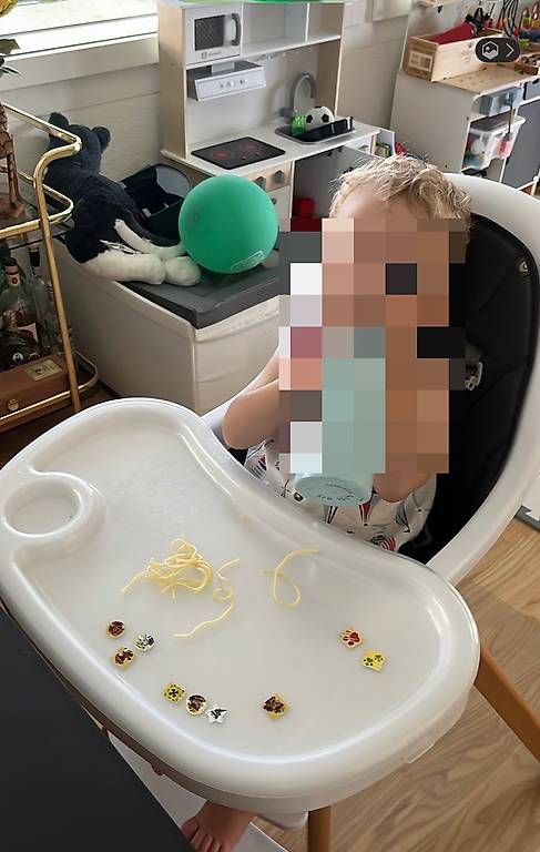 Chaises hautes: Kinderstuhl – D'occasion à Au ZH par Ssamkova 3