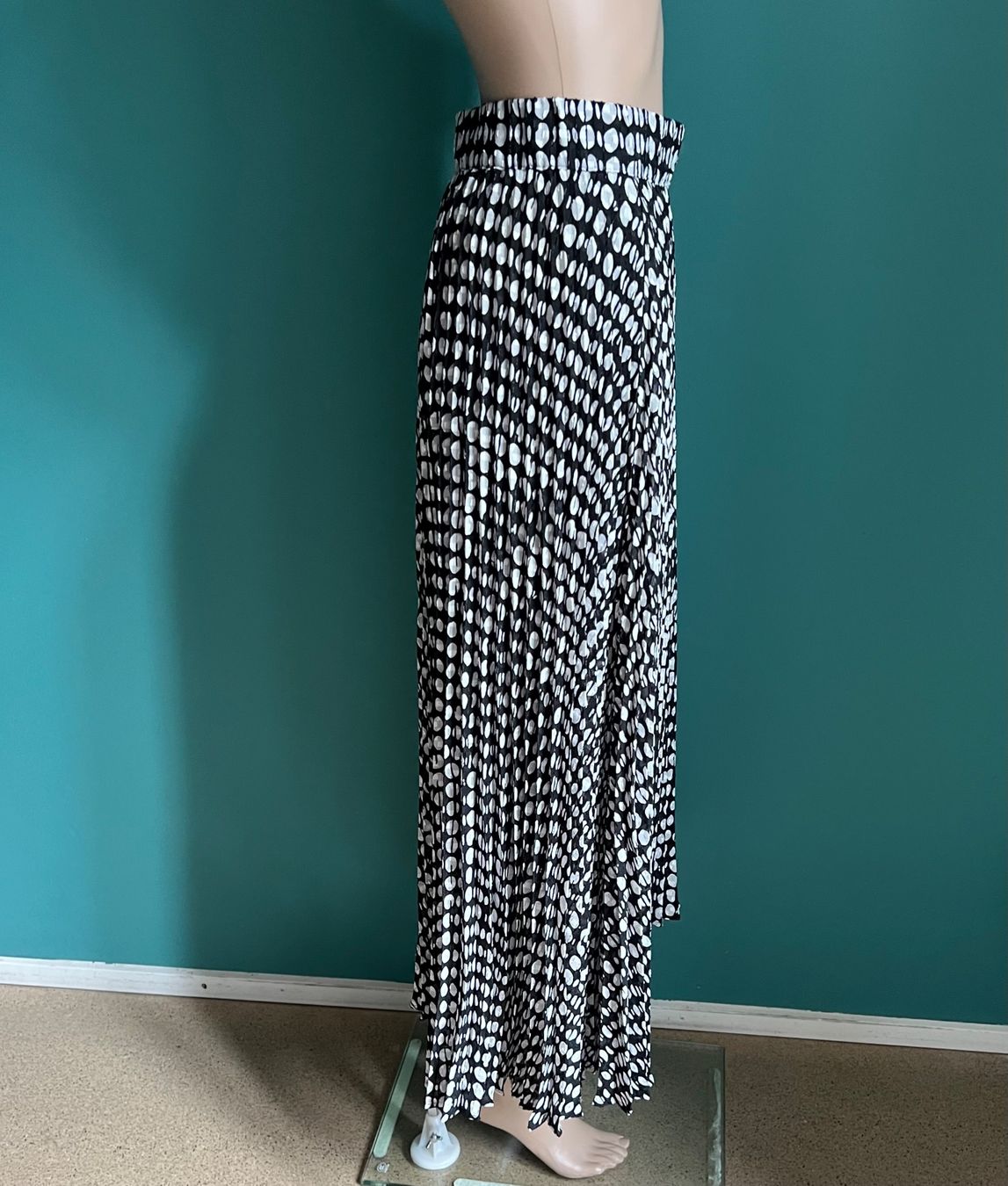 Ba&Sh Röcke: BA&SH Rock 🖤 – Gebraucht aus Zürich von ClosetQueen 4