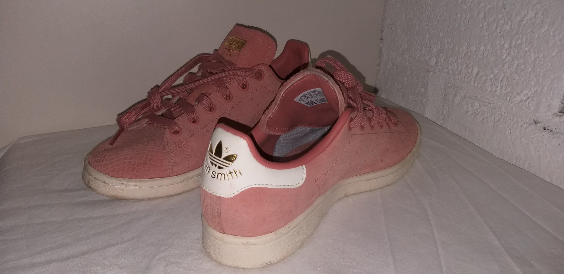Adidas Damenschuhe: Chaussures/Schuhe ADIDAS STAN SMITH     Pointure/Grosse 37,5 – Gebraucht aus Cossonay-ville von Super-Price-Quality 1