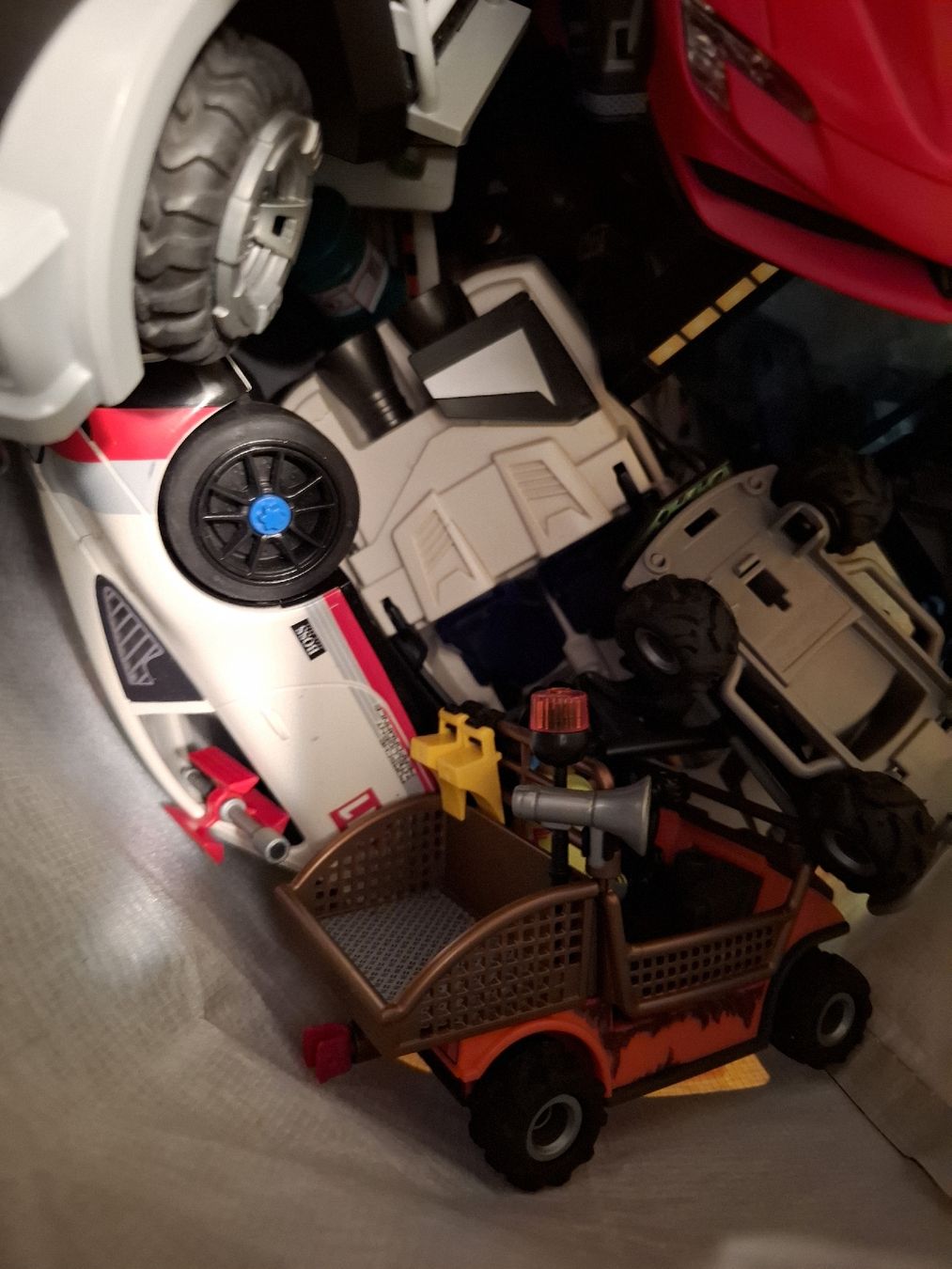 Playmobil Giocattoli: Playmobil 4 Kartons – Usato da Gipf-Oberfrick venduto da Birgitwet
