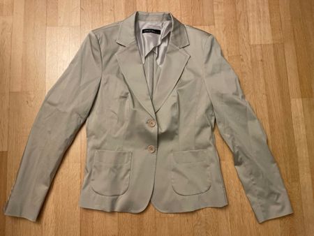 Marc Cain Blazer, Grösse N4, Top Zustand für den Frühling!