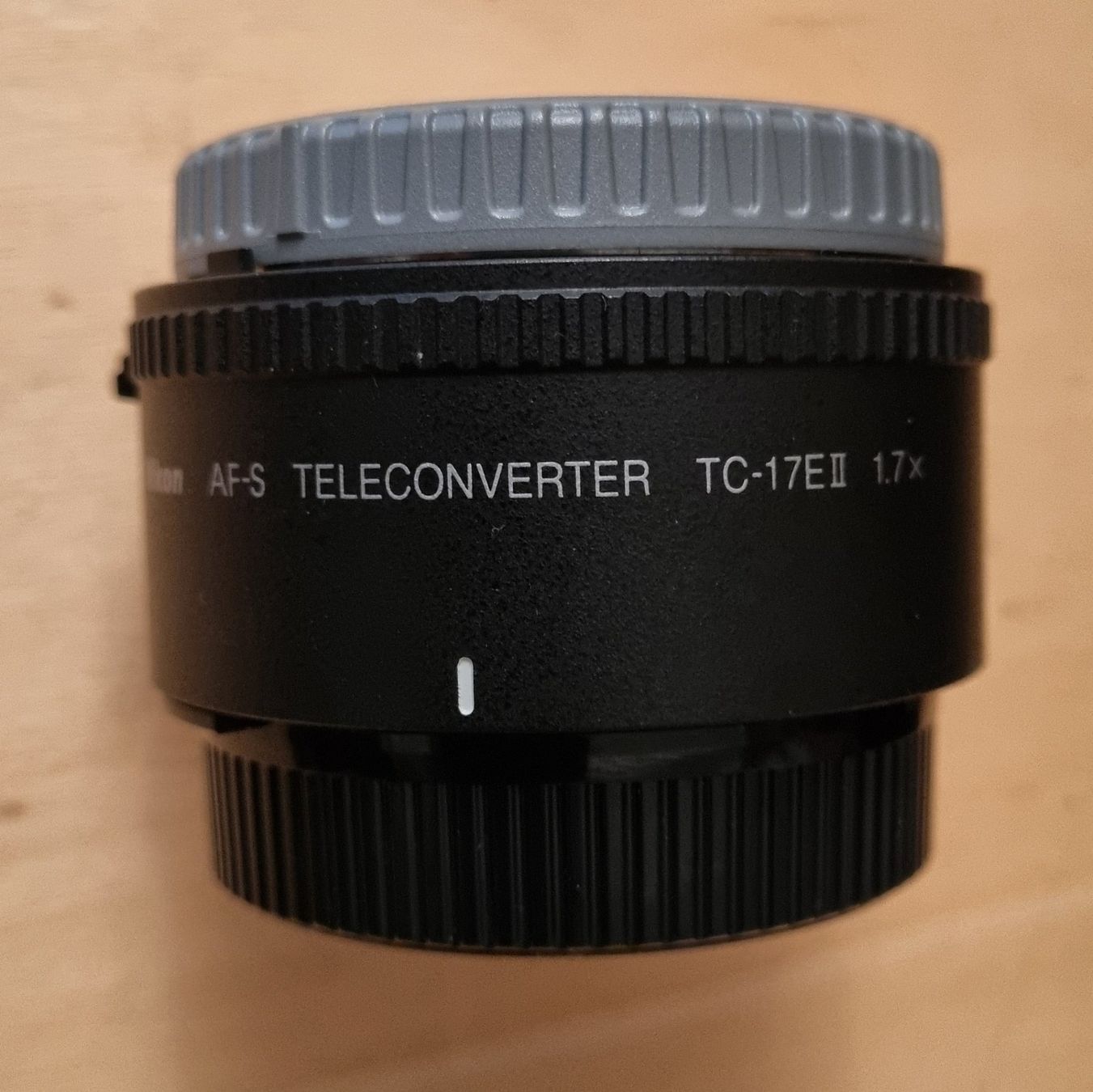 Nikon Adattatori foto: Telekonverter Nikon TC-17 EII – Usato da Aire-la-Ville venduto da ger_6sn9