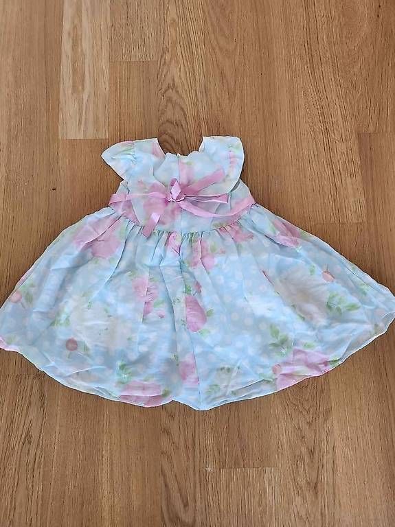 Kleider & Röcke: Kleid in Grösse 98/100 – Gebraucht aus Winterthur von kyubi 1