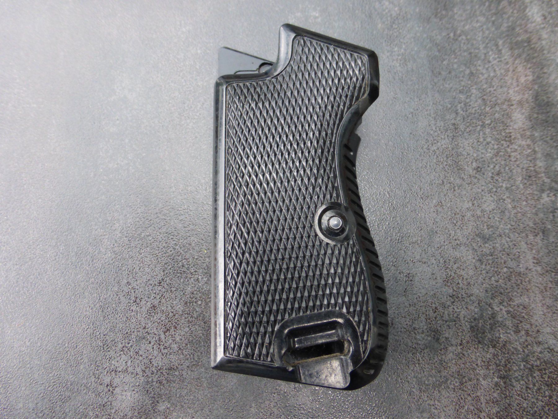 Schützensport: SIG 210 / Pistole 49  Griffschalen – Gebraucht aus Rüthi (Rheintal) von  1