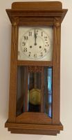 Antike Wanduhr